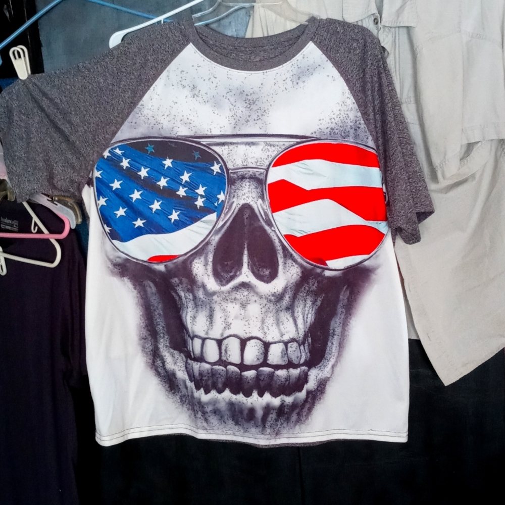 Men's XL Grey Skull T Shirt Faded Glory